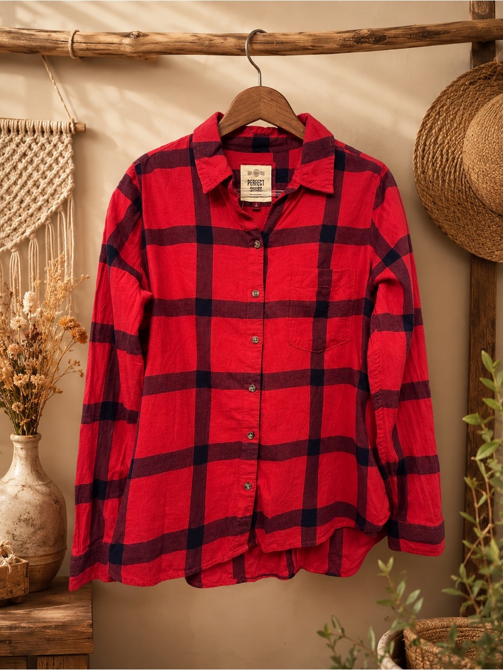 So Perfect Shirt Women’s Red Blue‎ Plaid Long Sleeve Button Down Top Large